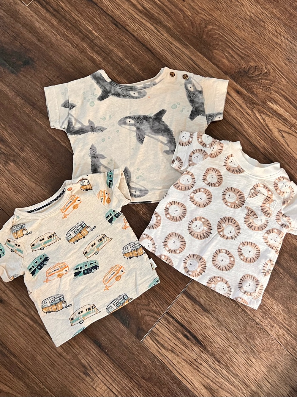 Boys bundle 0-3 mo - Picture 2 of 6